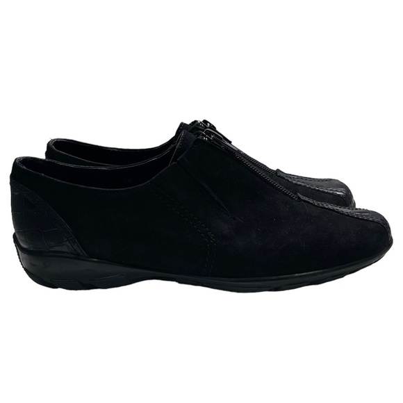 Ditto by Van Eli - black Suede casual flats - size 7 - Picture 3 of 6